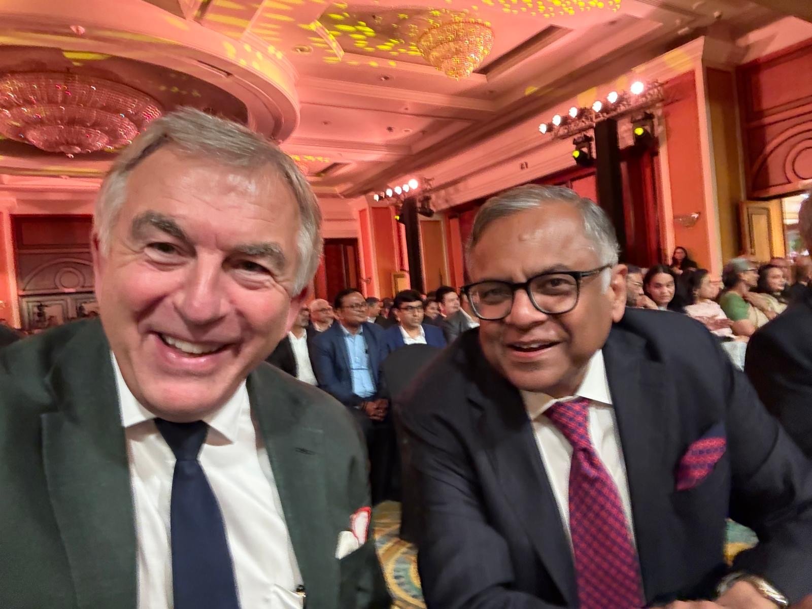 e37cc05d-26da-4933-95cc-f6a2ae9e42ce